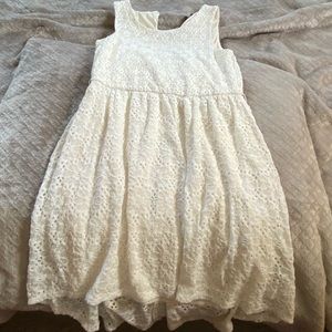 white lace dress